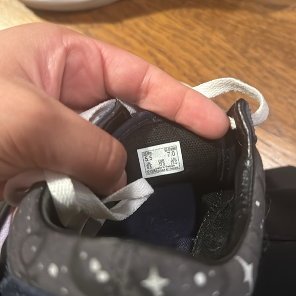 Sailor Moon Vans - Picture 7 of 7